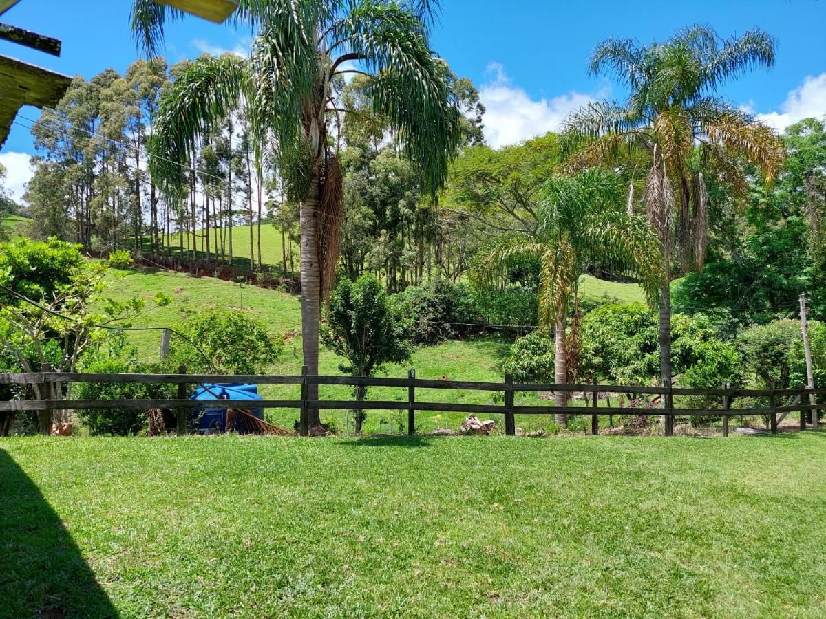 Casa aconchegante na roça c/ piscina/churrasqueira Gonçalves Exterior foto
